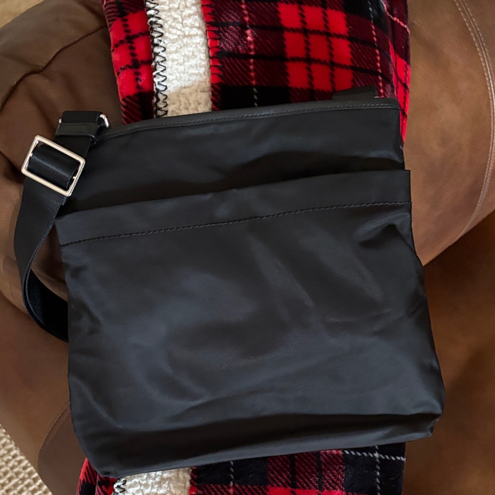 TUMI Black Messenger Bag for Women - Picture 9 of 10